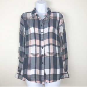 Olive & Oak Plaid Button Down Shirt